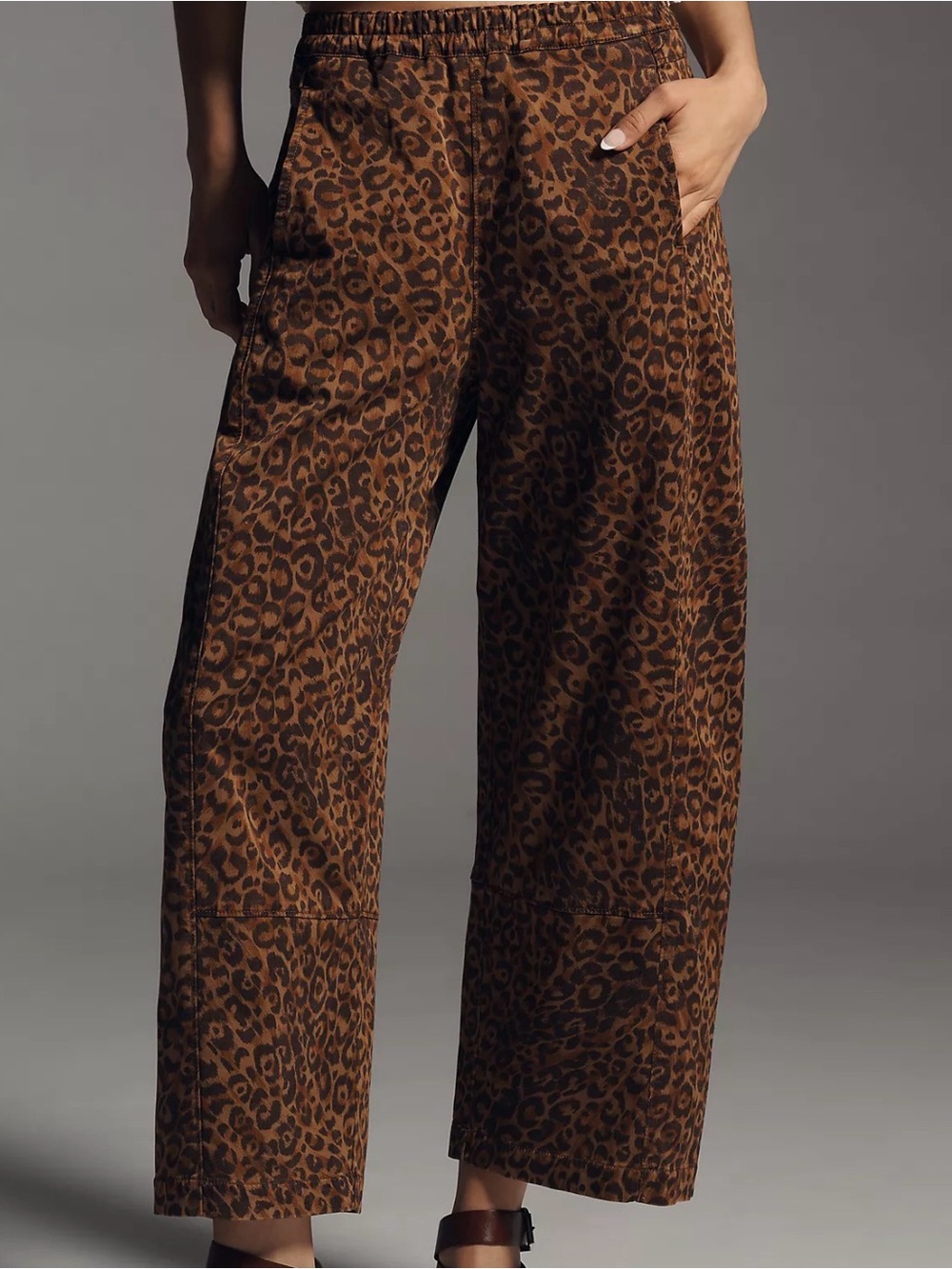 Anthropologie Stylish Ladies Leopard Print Barrel Pants Sz S
